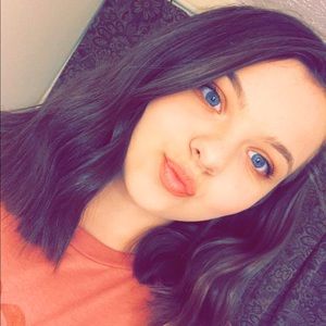 Meet your Posher, Hope